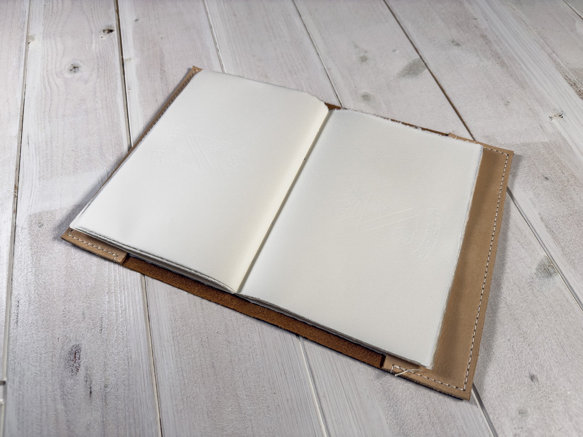 Il Gesto Inciso | Taccuino Ricaricabile A5 in Cuoio Badalassi Certificato | Soffio Artigiano